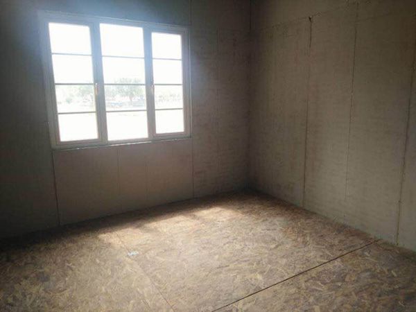 兩層120平米鋼結(jié)構(gòu)別墅造價(jià)(圖4) 兩層120平米鋼結(jié)構(gòu)別墅造價(jià)(圖4)