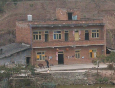 輕鋼別墅造價(jià)多少？是否值得購買？(圖2)