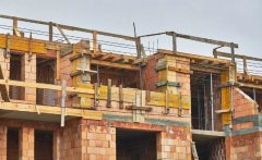 輕鋼、磚混、木材哪種建房比較好？