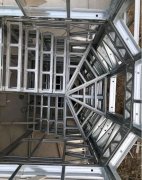 輕鋼龍骨有幾種顏色？它們有什么區(qū)別？