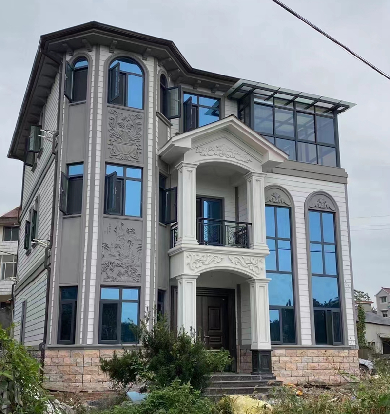 鋼筋鐵骨，堅實不可撼動：鋼結構別墅的安全保障