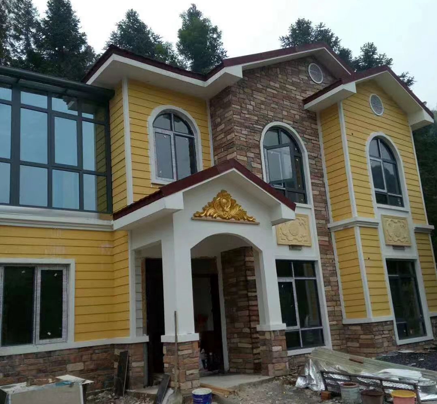 輕鋼別墅和磚混別墅哪個好？兩種房屋的性能對比