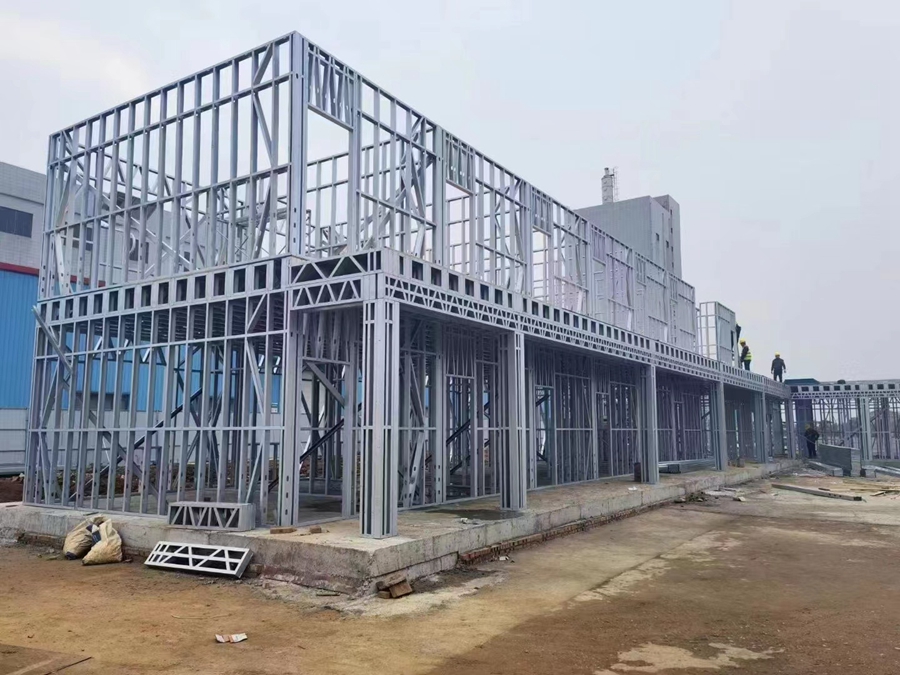 輕鋼房屋是否可以抵抗自然災(zāi)害，如臺(tái)風(fēng)和地震？