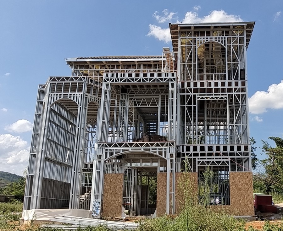 輕鋼別墅到底實(shí)用不實(shí)用？睿婕來(lái)做分析！