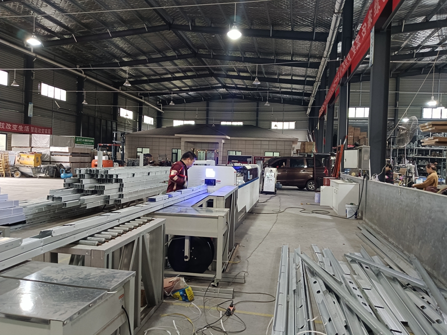 睿婕輕鋼別墅生產(chǎn)基地 睿婕輕鋼別墅生產(chǎn)基地